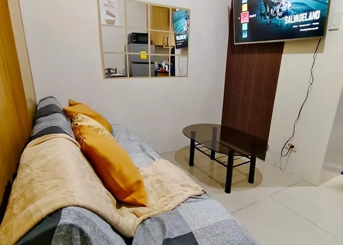 Apartment Moa With Balcony Pool View 2 Beds Manila