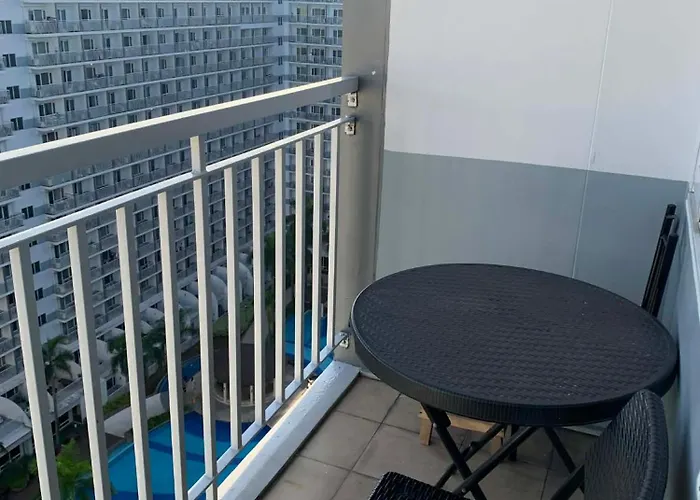 Moa With Balcony Pool View 2 Beds *